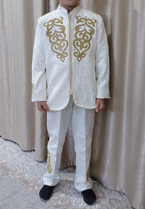 Қазақи костюм. В отличном состояние.