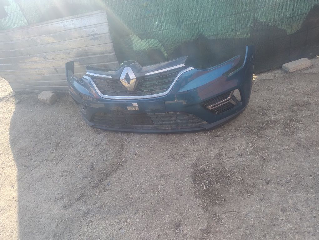 Dezmembrez Renault Arkana