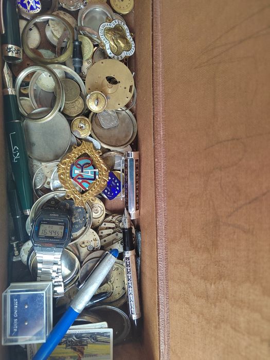 Ceasuri monezi Stilouri antichități