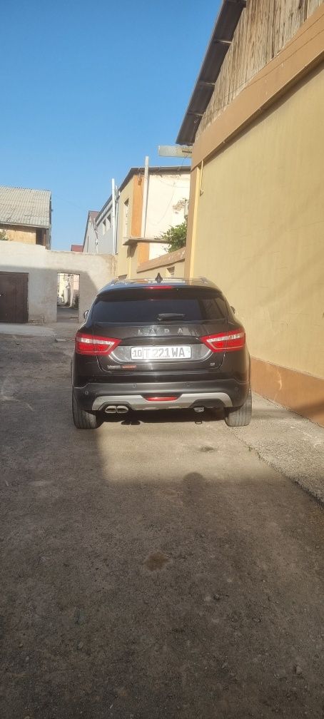 Лада веста кроссовер 2019 1.8