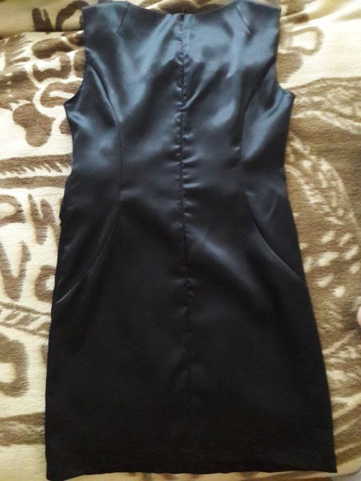 Черна елегантна къса рокля