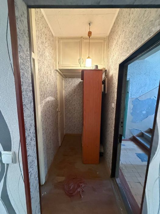 Срочно Продаётся 1 комнатная квартира на Дубовый.