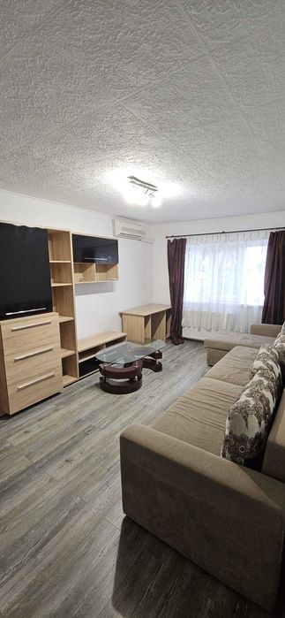 Proprietar - Apartament 3 camere decomandat, Aradului - Piata Verde