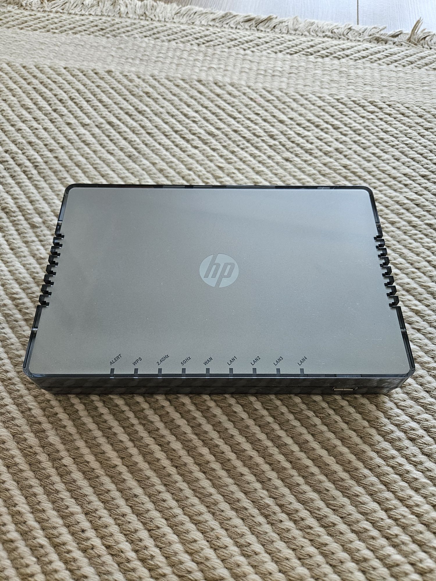 Маршрутизатор HP R120 + подарок