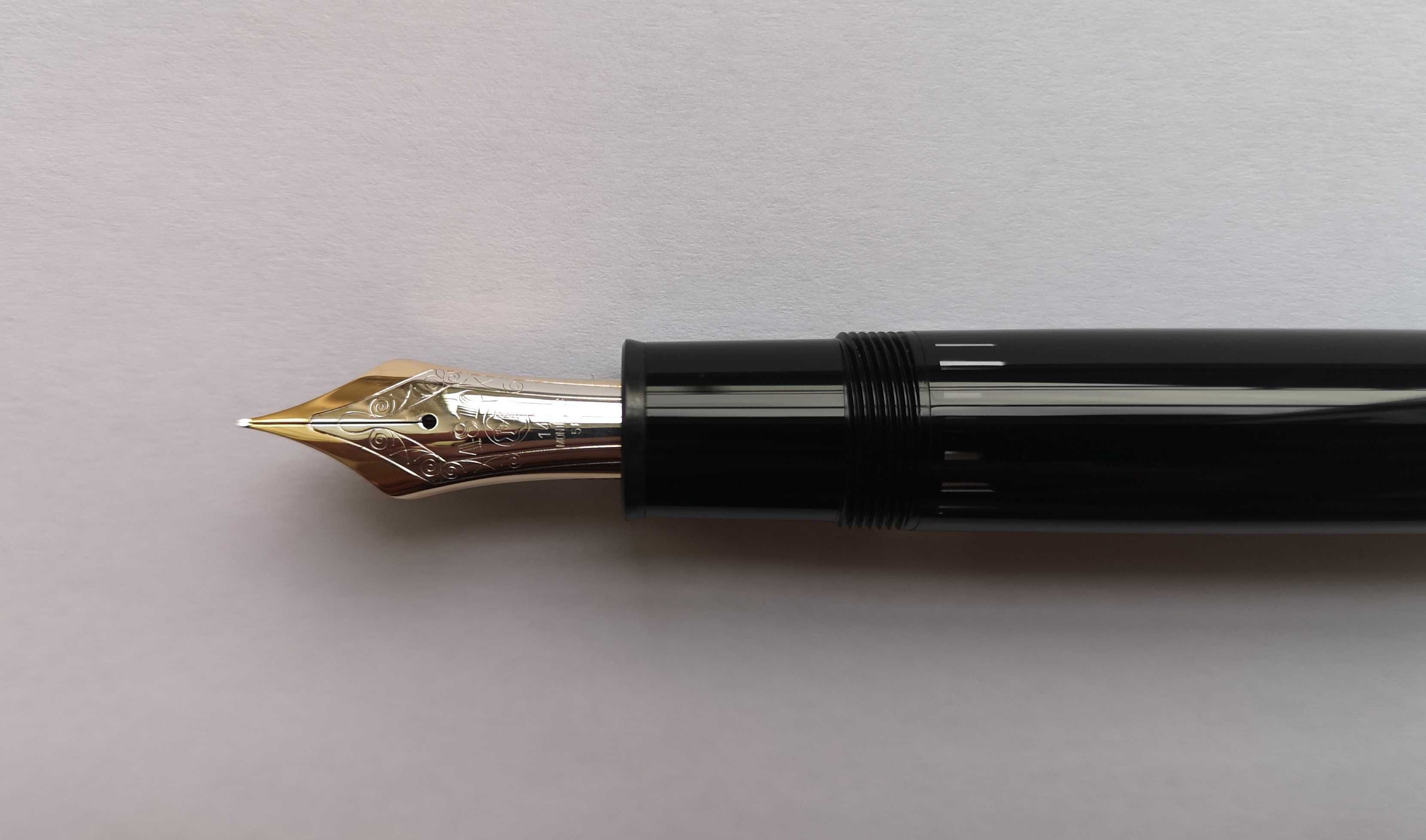 Нова винтидж писалка Montblanc 149 14k златно перо размер F