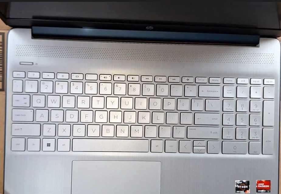 Noutbuk Hp,  Ноутбук HP (15-ef2126wm)