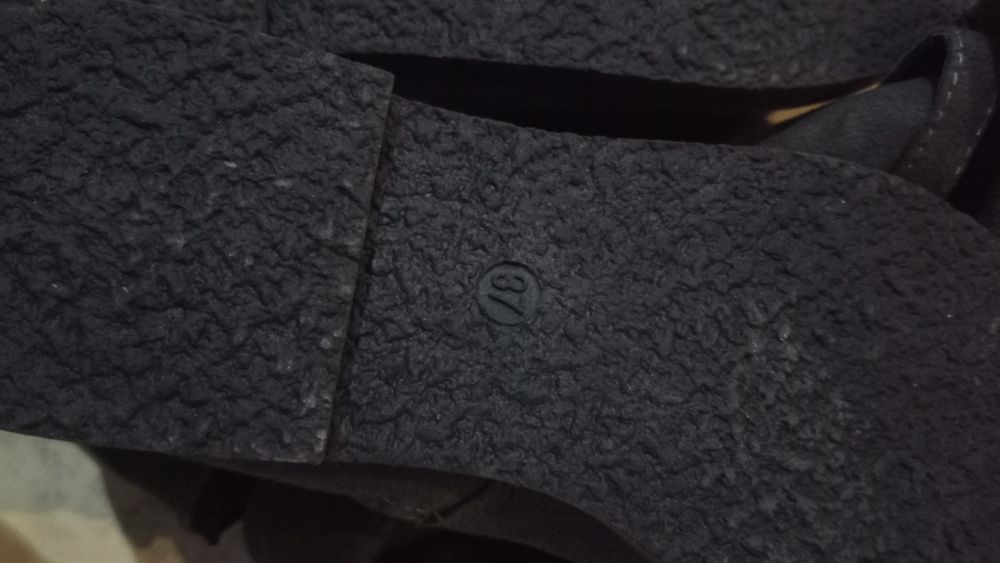 Дамски ботуши размер 37