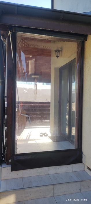 Rulouri terasa folie