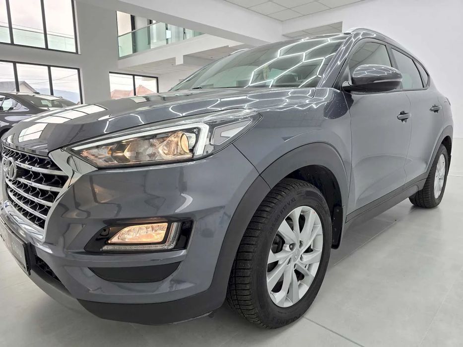 Hyundai Tucson 4 x 4 . automat, 177 CP. Stare tehnica foarte buna.