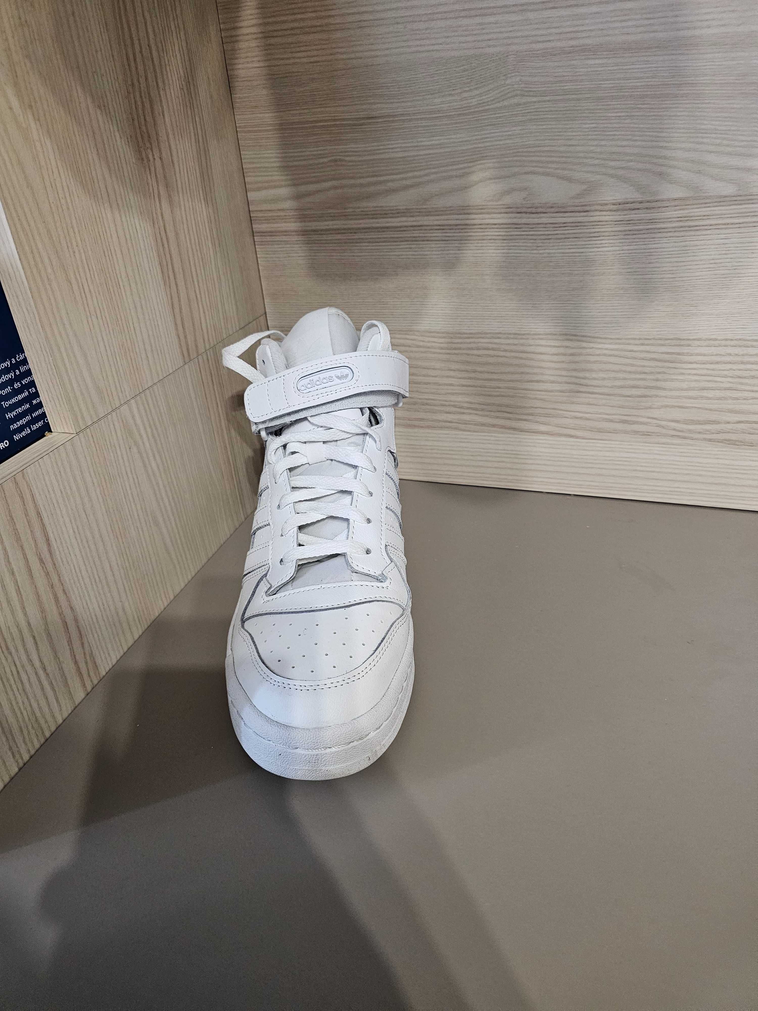 Adidas Forum mid