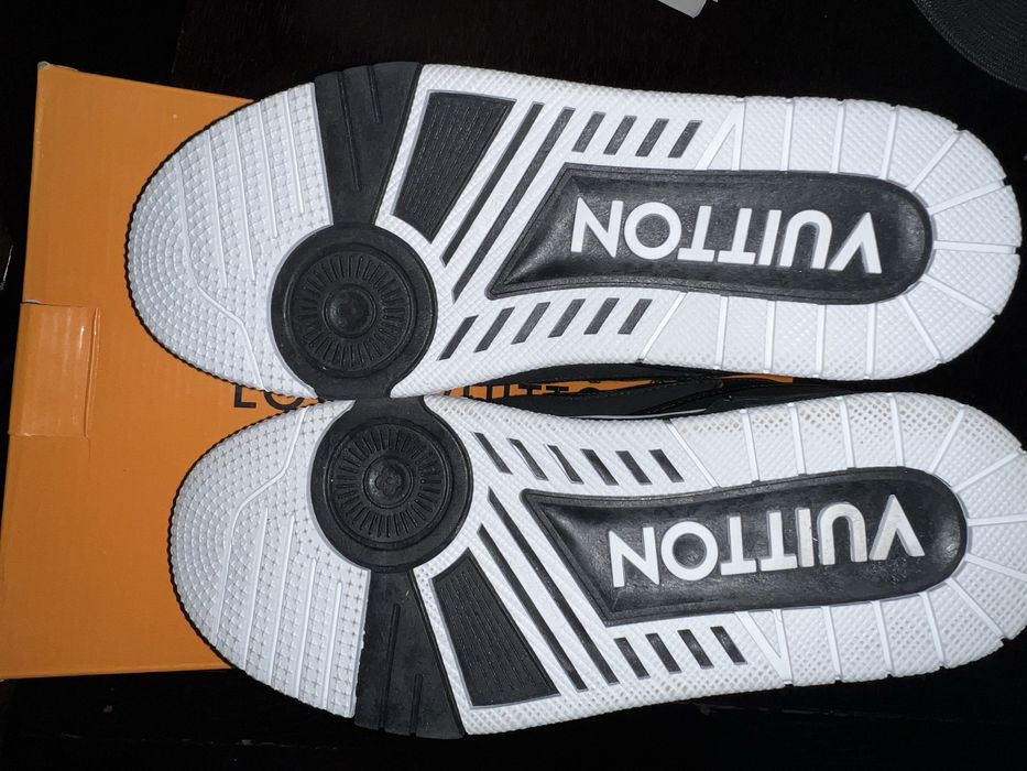 Louis Vuitton sneakers + сертификат