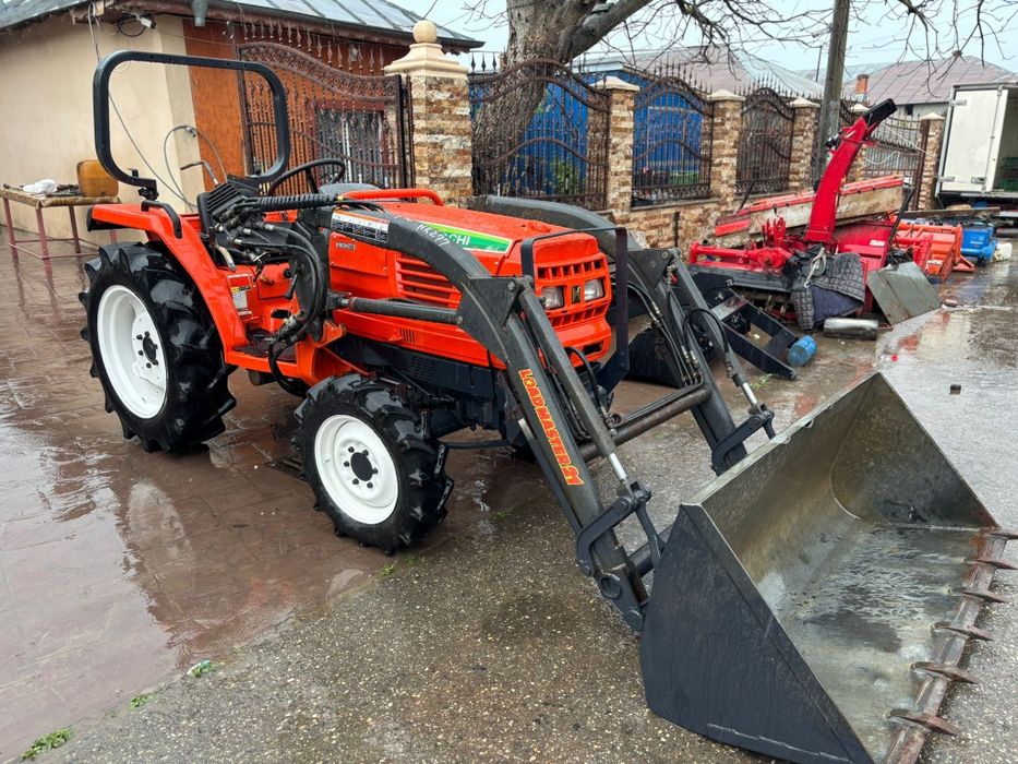 Tractor japonez Kubota GL 27 Hispeed cu încărcător frontal original!