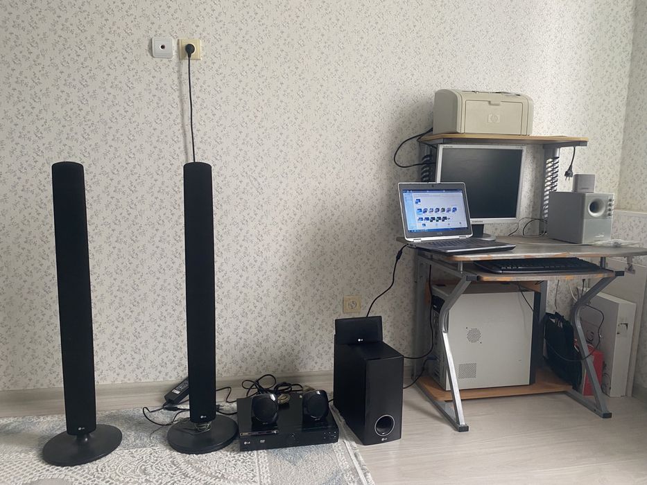 Компьютер, ноутбук, принтер, домашний кинотеатр продается.
