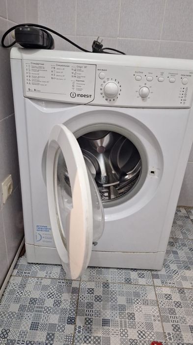 Продам стиральную машину автомат