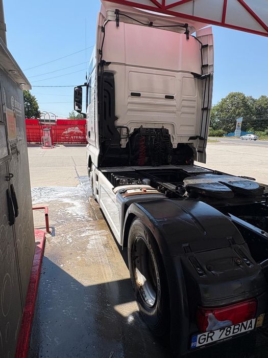 Cap tractor MAN TGX euro 6