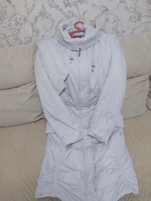 Продам куртку весна осень