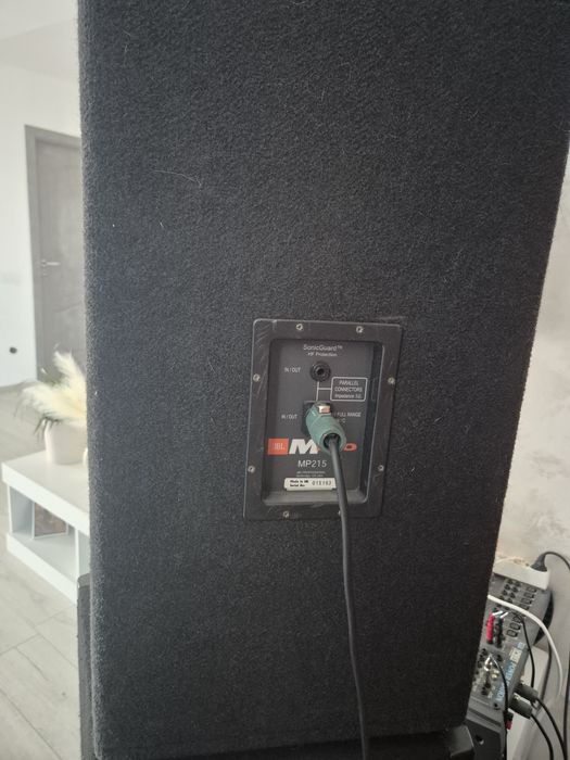 Boxe JBL pasive, 15”,sunet clar, impecabile!