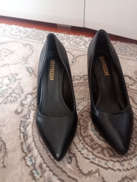 Туфли женский продаётся