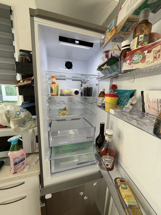 Хладилник Beko No-Frost Inverter