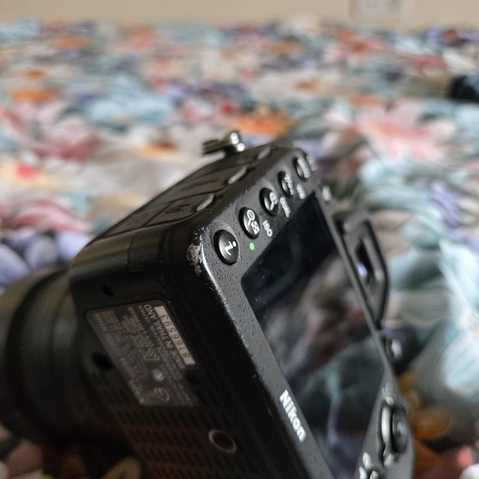 Nikon d7200 - тяло