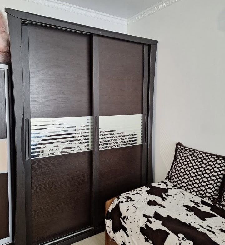 Продается шкаф купе