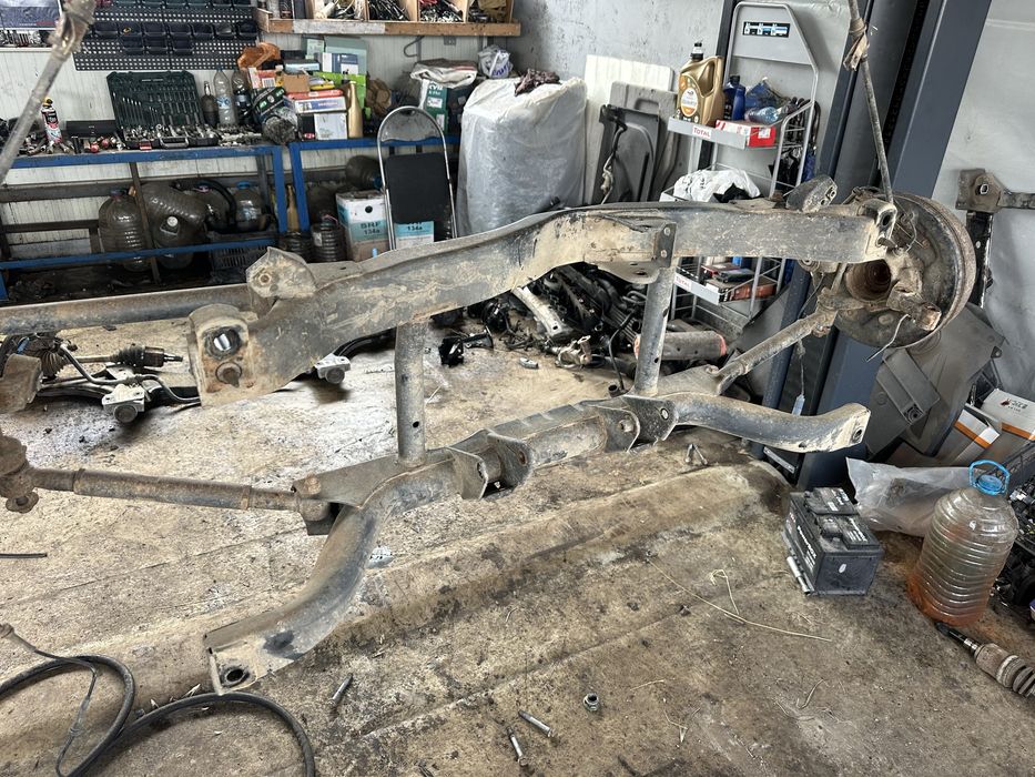 Заден мост за Land Rover Freelander 1