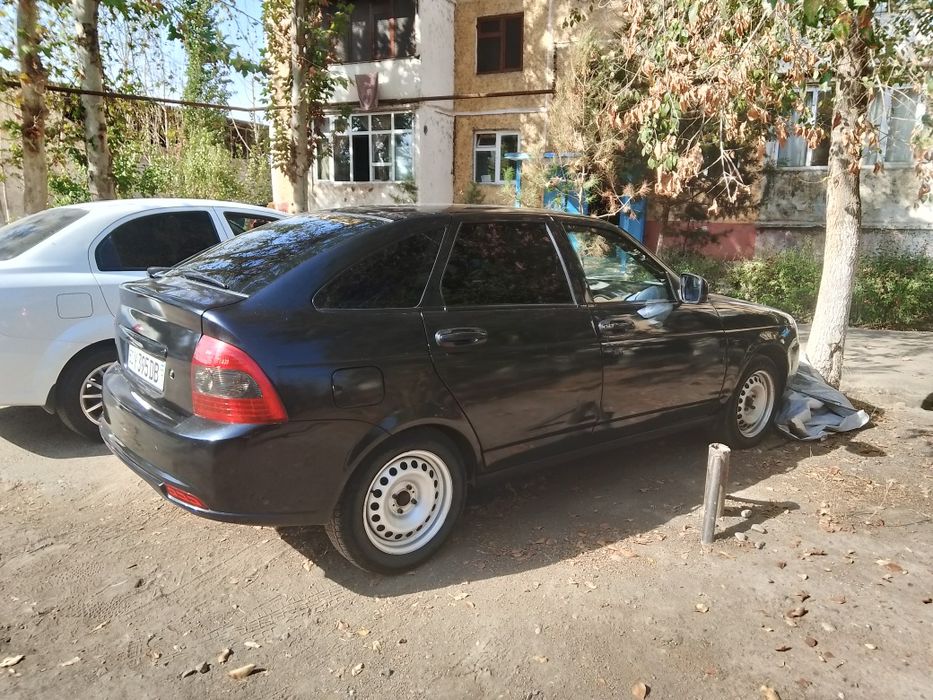 Приора  сотилади