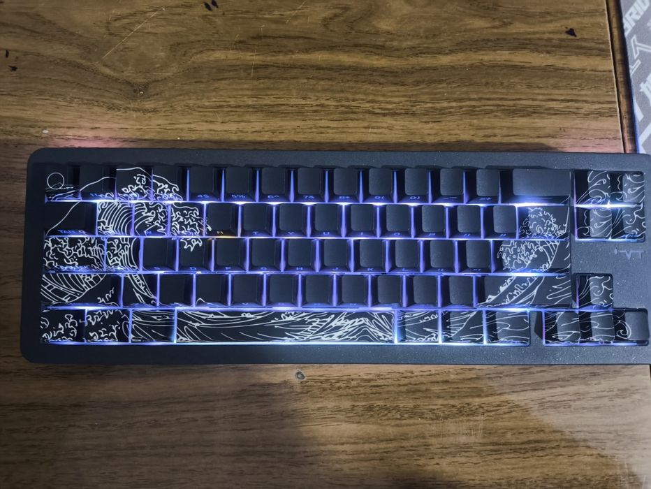 кастомная алюминиевая клавиатура