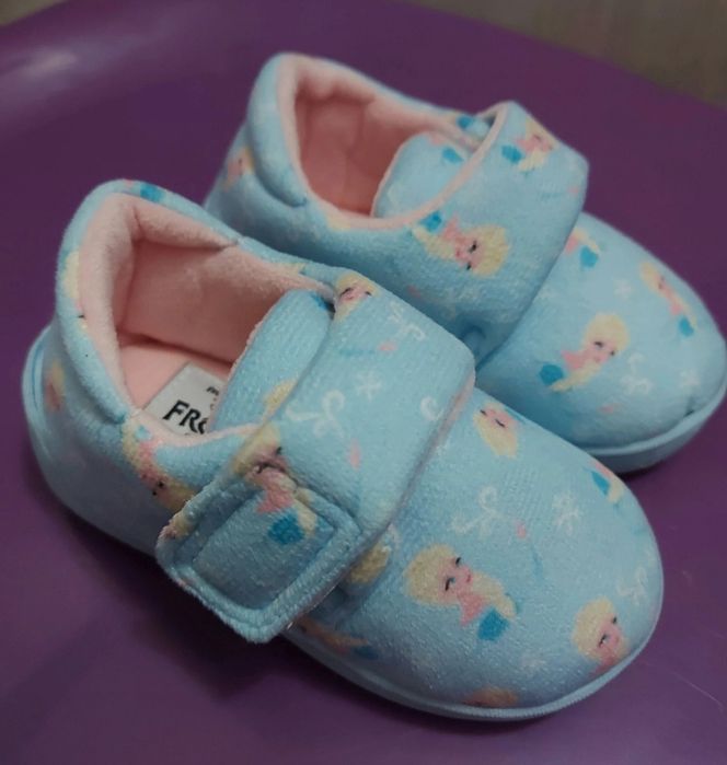 Papucei de casa Frozen