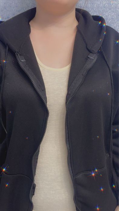 Толстовки женские новые