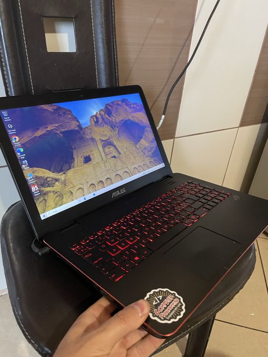 Laptop Asus Republic of Gamers, procesor i7, GTX , ssd ,