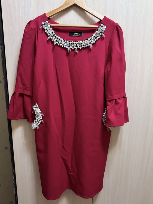 Красное Женское платье
