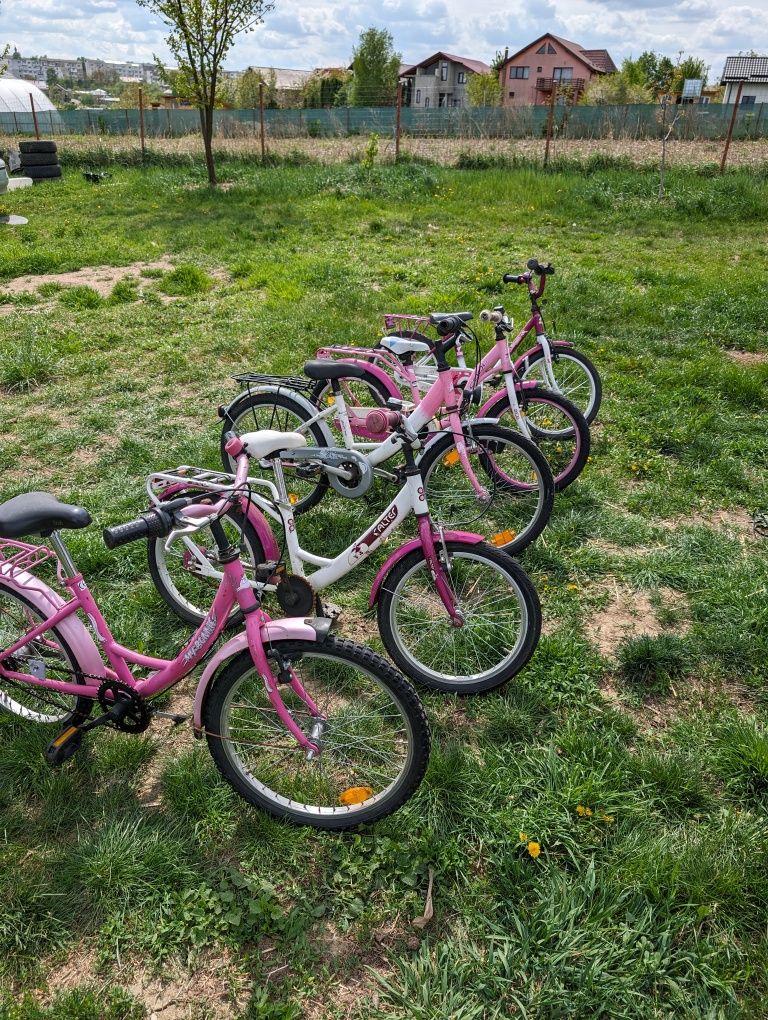 Bicicletă pentru fete