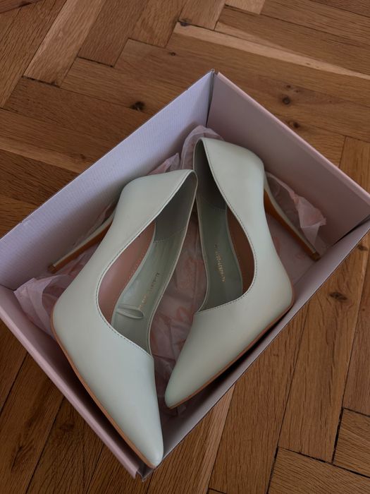 Елегантни обувки Dezee