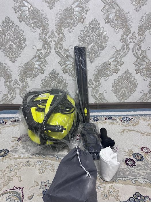 Моющий пылесос Karcher PUZZI 8/1 + ПОДАРОК пароочиститель! СРОЧНО!