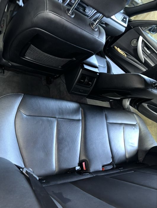 Vand/Schimb Bmw F30 320d Modern Line 184cp 2012