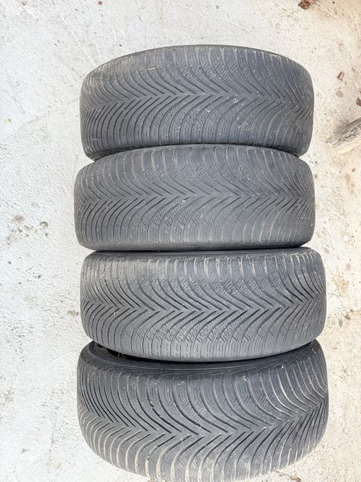 Vand 4 anvelope michelin alpin 5 !