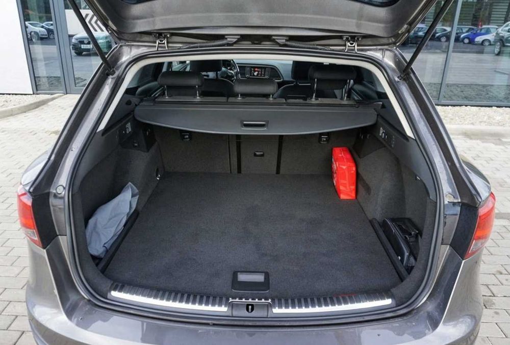 Щора за багажник за Seat Leon MK3 ST (комби) 2012–2020