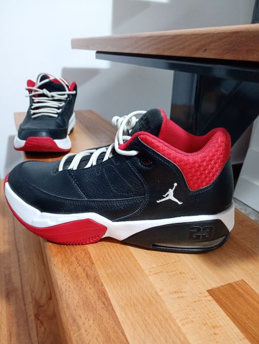Jordan aura max 3