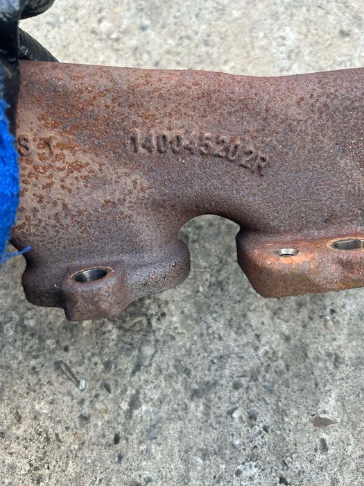 Galerie evacuare Renault megane 3 motor 1.6 dci 130 cp