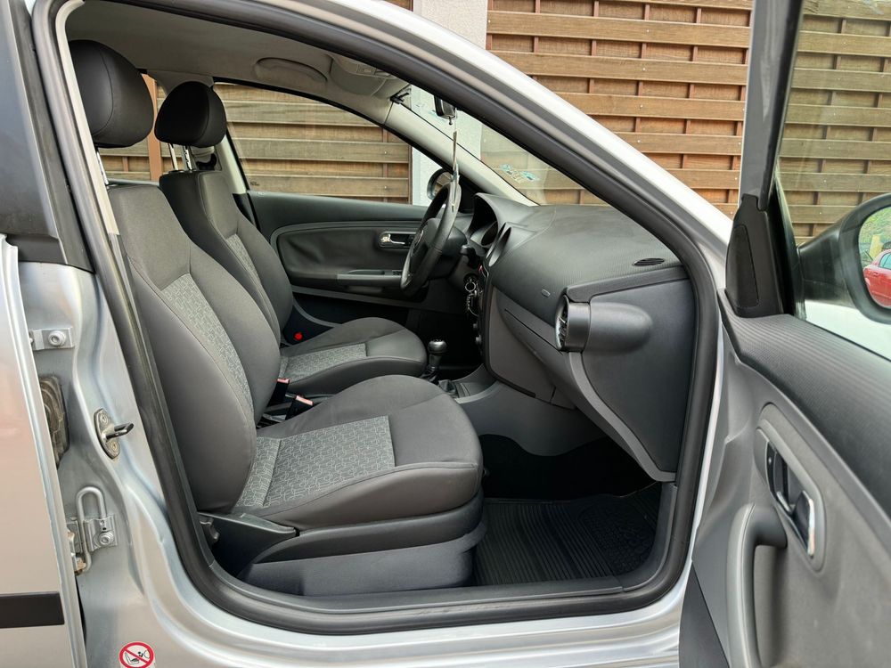 Seat Cordoba 1.4 Benzină 75Cp Euro 4 km 100.000Reali Fab 2007 Clima