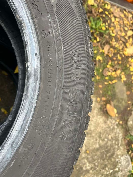 Nokian WR SUV4 Гуми