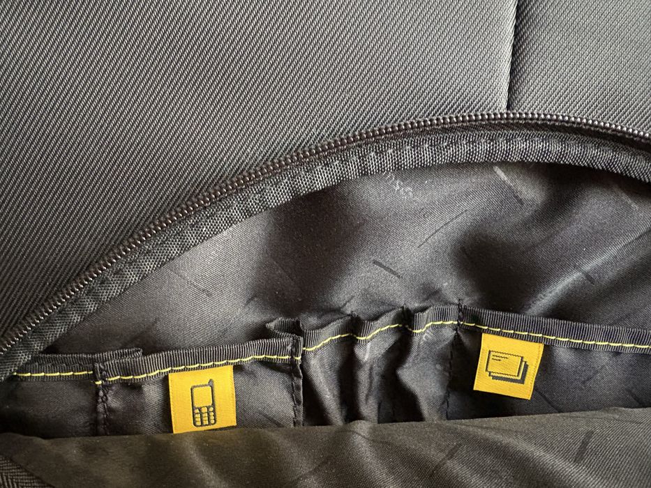 Geanta servieta laptop SAMSONITE noua ,travel,business, de umar, negru