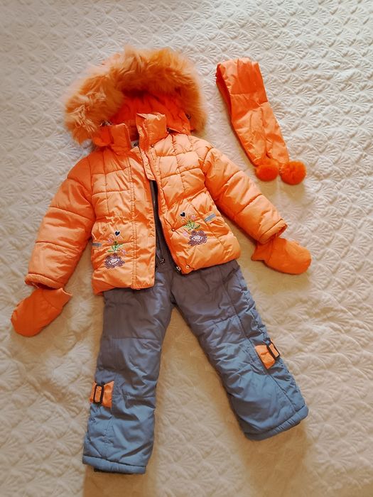 Зимняя куртка, комбинезон для девочки 3-5 лет, в отличном состоянии