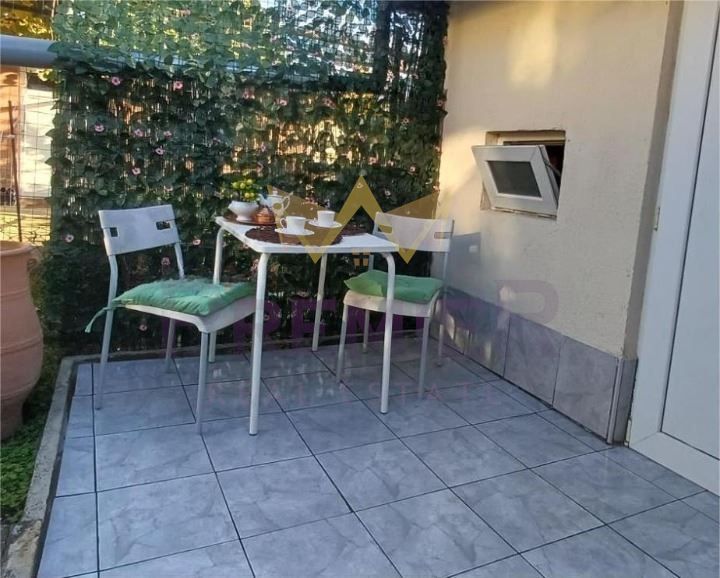 Дава се под наем Етаж от къща в Варна, Трошево - 60 кв.м за 448.8 € - Снимка #9