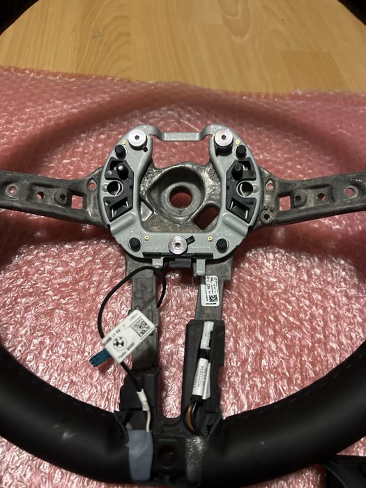 Vibratie volan m bmw f30 f20 f10 f15 f16 f01 comenzi volan m bmw