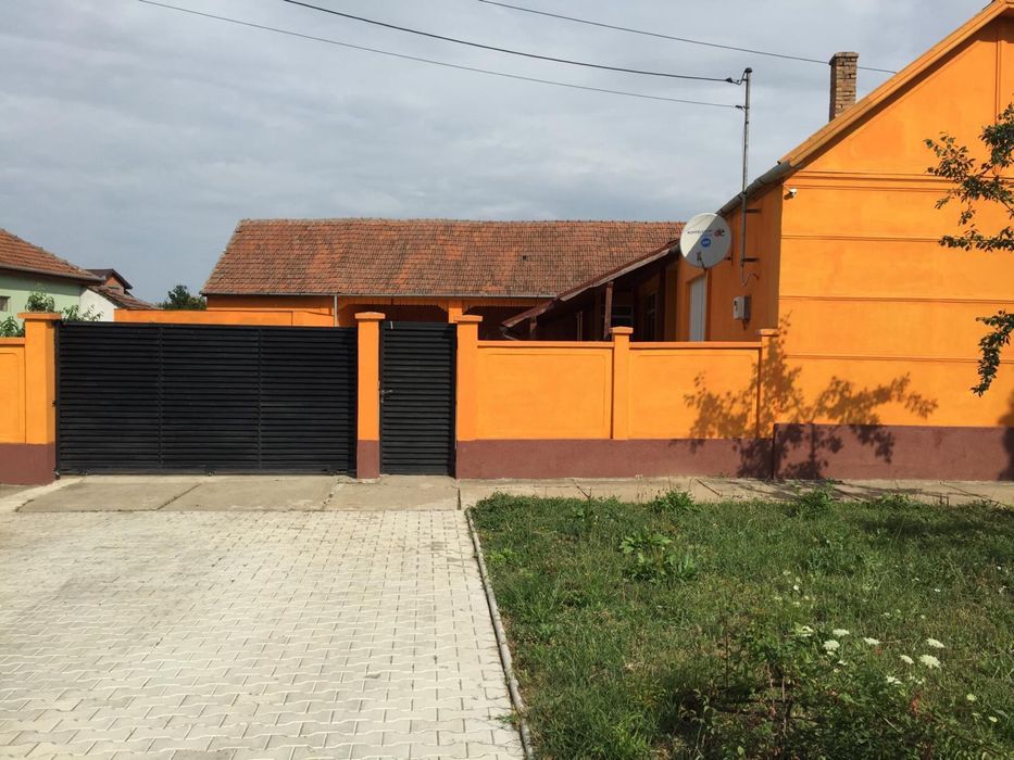 Casa de vanzare in pischia