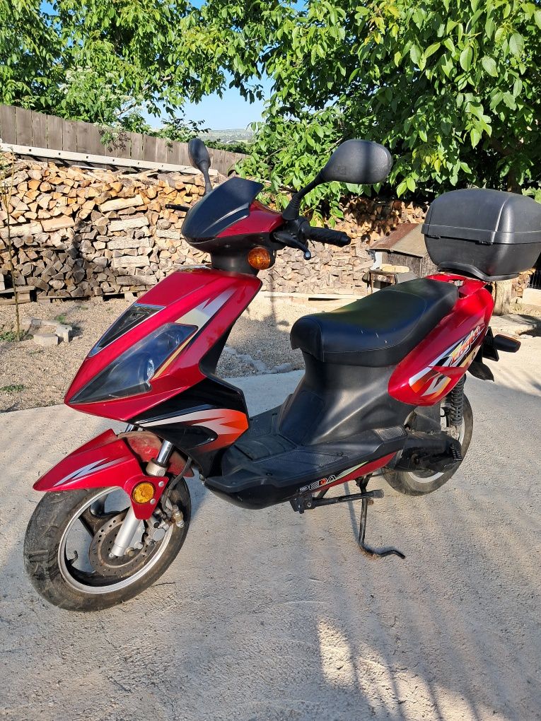 Motociclu L1e de vanzare