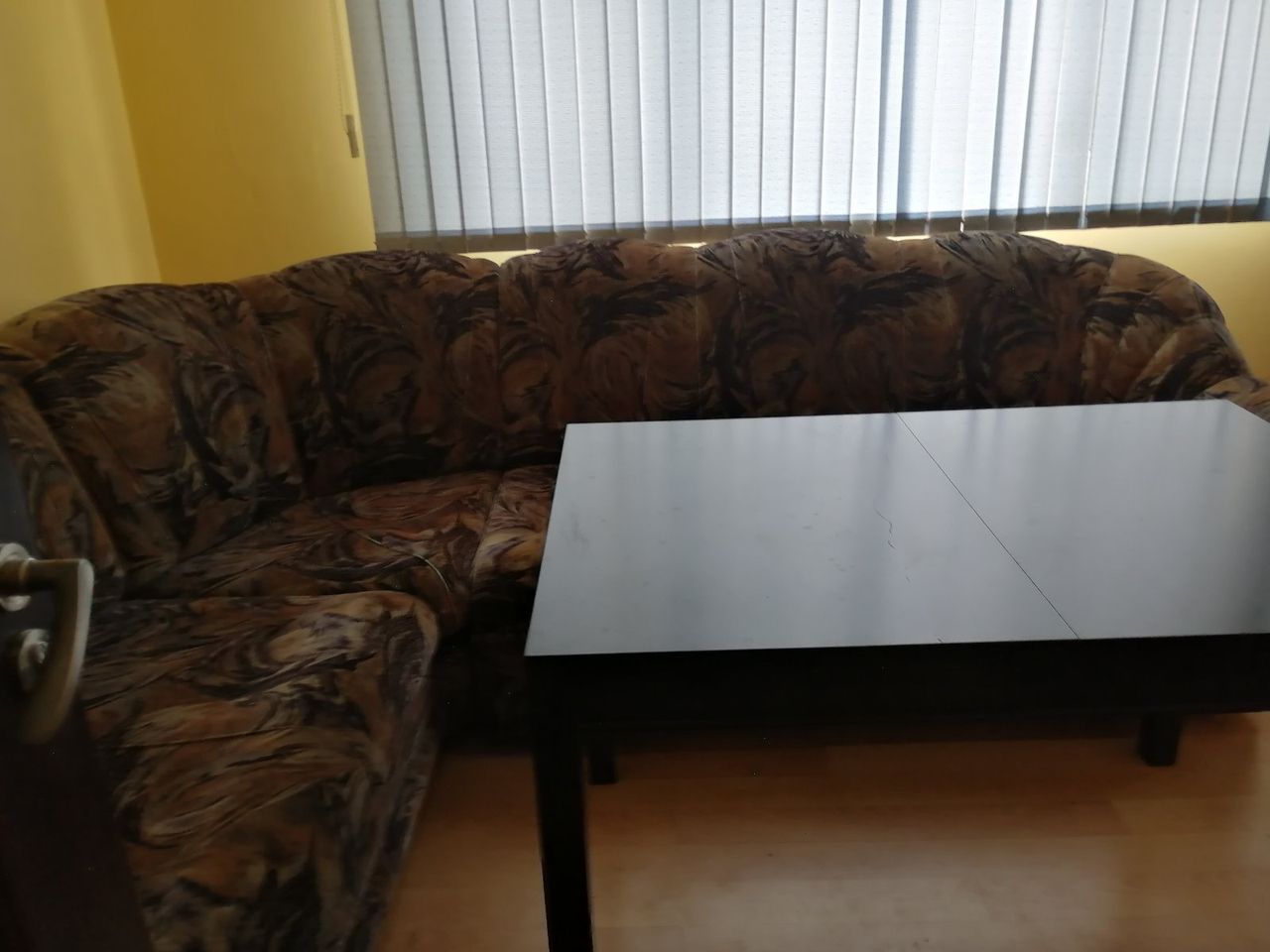 Дава се под наем Офис в Велико Търново, Център - 62 кв.м за 255 € - Снимка #3