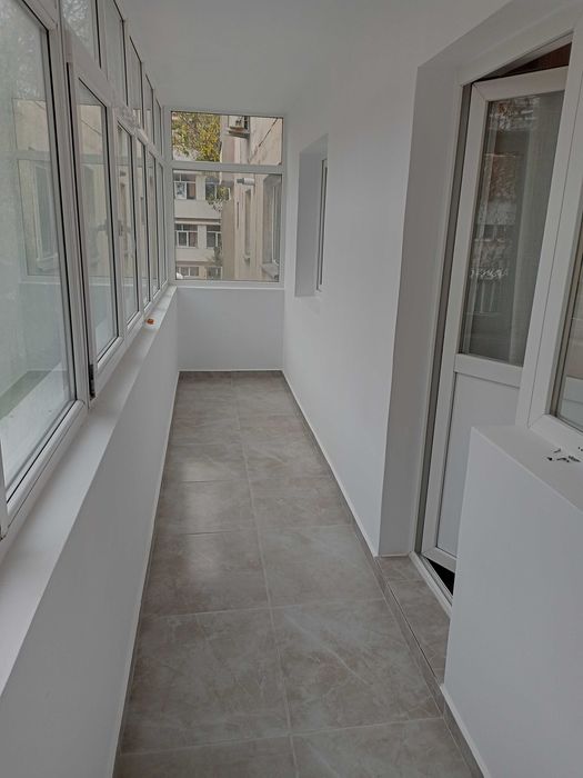 Apartament 3 camere de închiriat